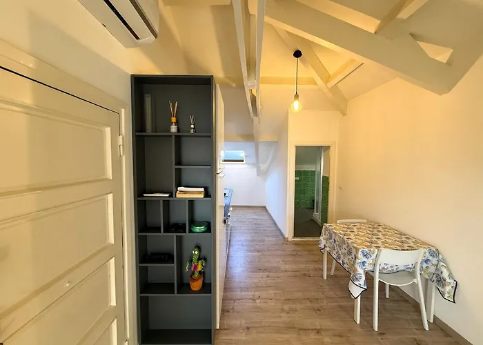 Mansarda Prestige Marina אימפריה